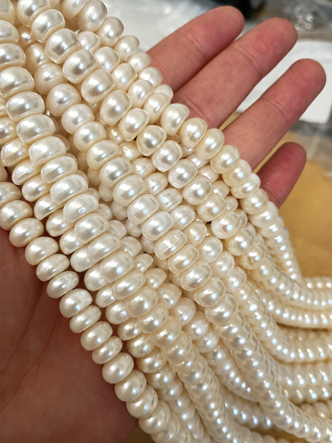 Half Round White Natural Freshwater Pearl Beads no modification