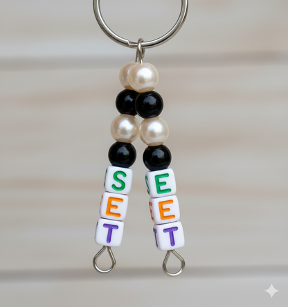 7mm White Cube Acrylic Alphabet Beads - Mixed Letters