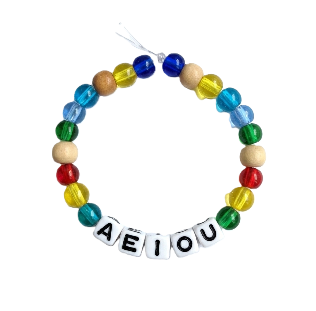 50 x 7mm white cube single & mixed alphabets / letters acrylic beads