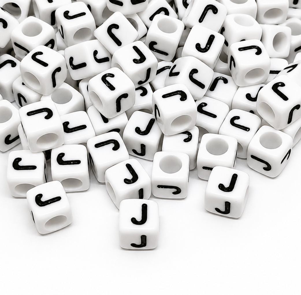 1000pcs 6mm Cube White Alphabet Beads