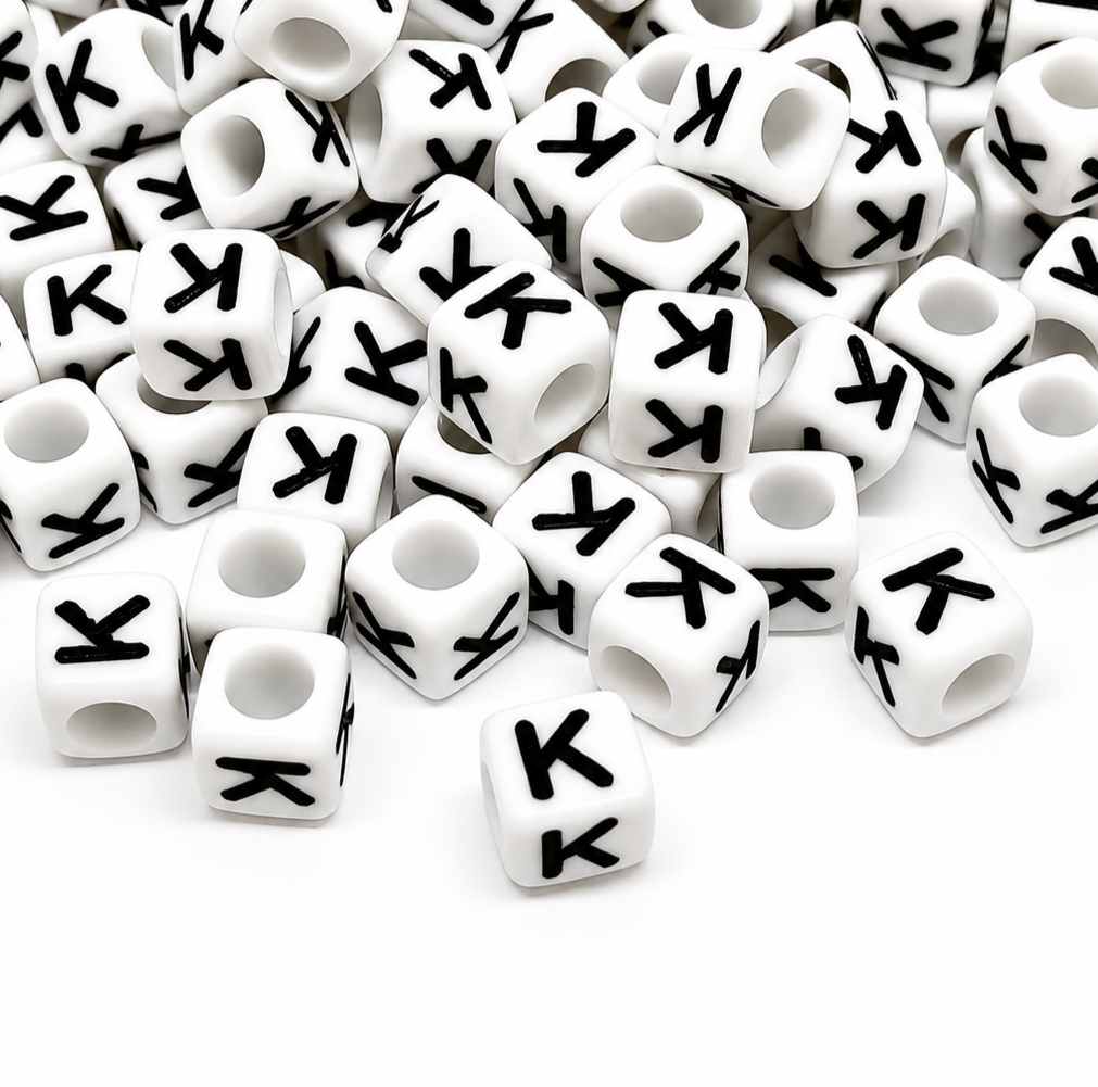 1000pcs 6mm Cube White Alphabet Beads