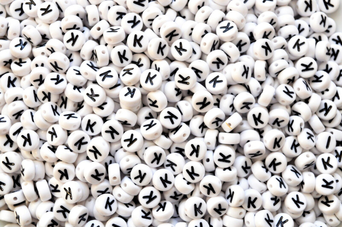 100 x 7mm white FLAT ROUND single & mixed alphabets / letters acrylic beads