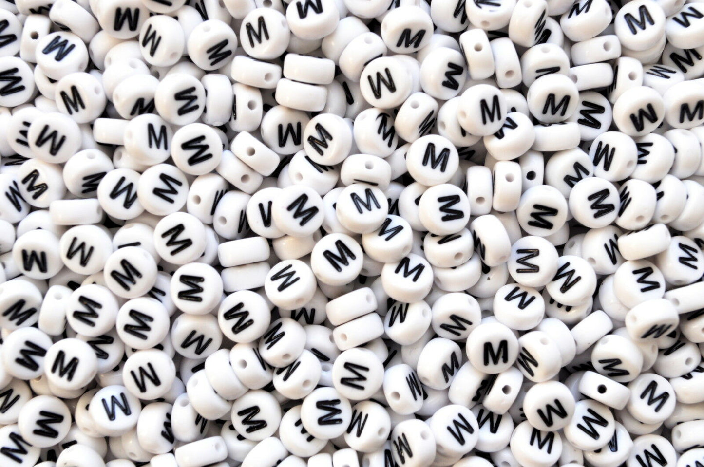 100 x 7mm white FLAT ROUND single & mixed alphabets / letters acrylic beads