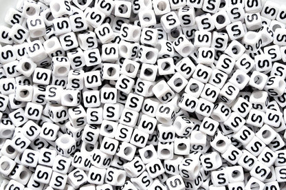 250 x 8mm white cube single & mixed alphabets / letters acrylic beads