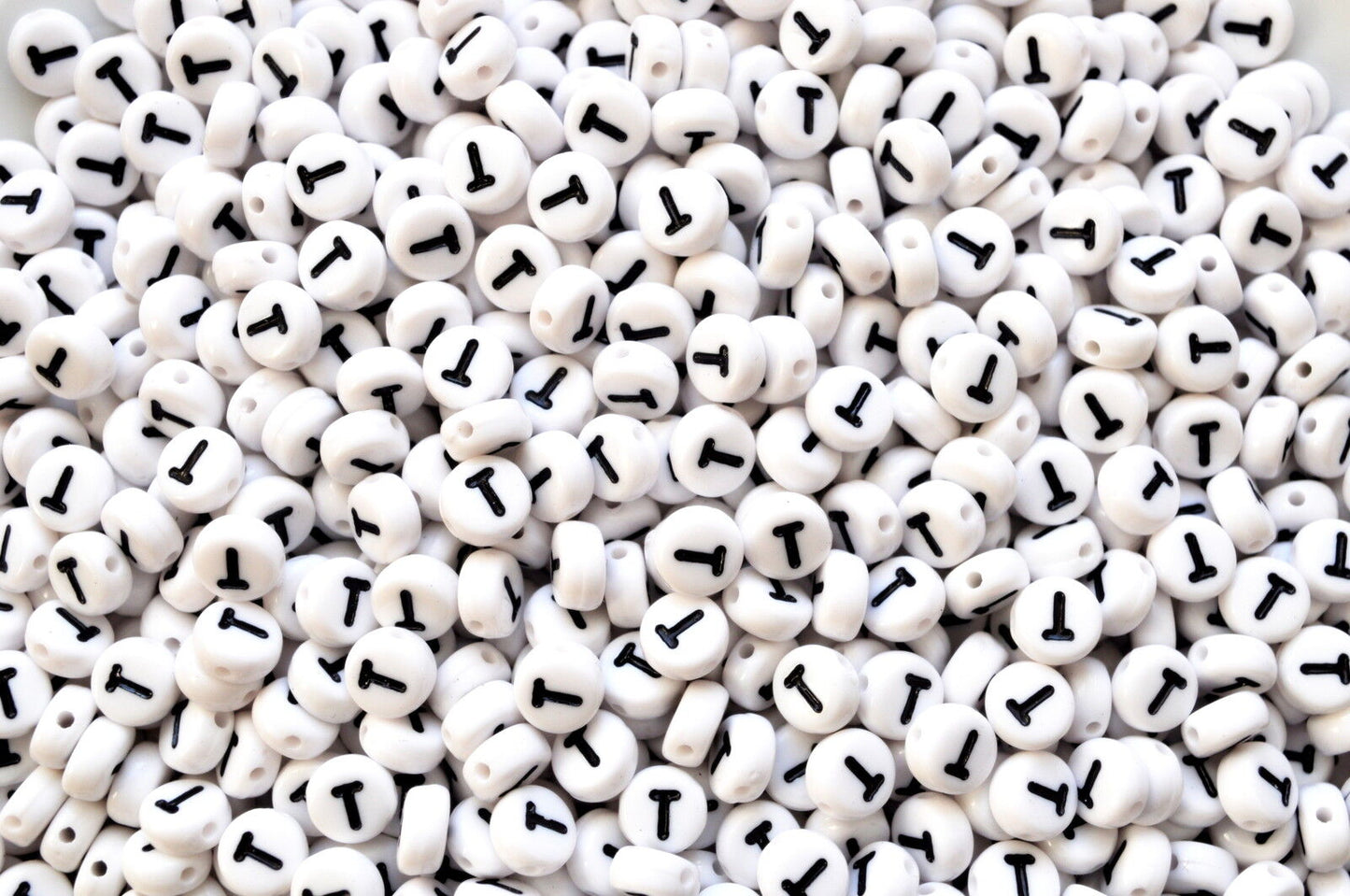 100 x 7mm white FLAT ROUND single & mixed alphabets / letters acrylic beads