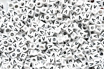 250 x 8mm white cube single & mixed alphabets / letters acrylic beads