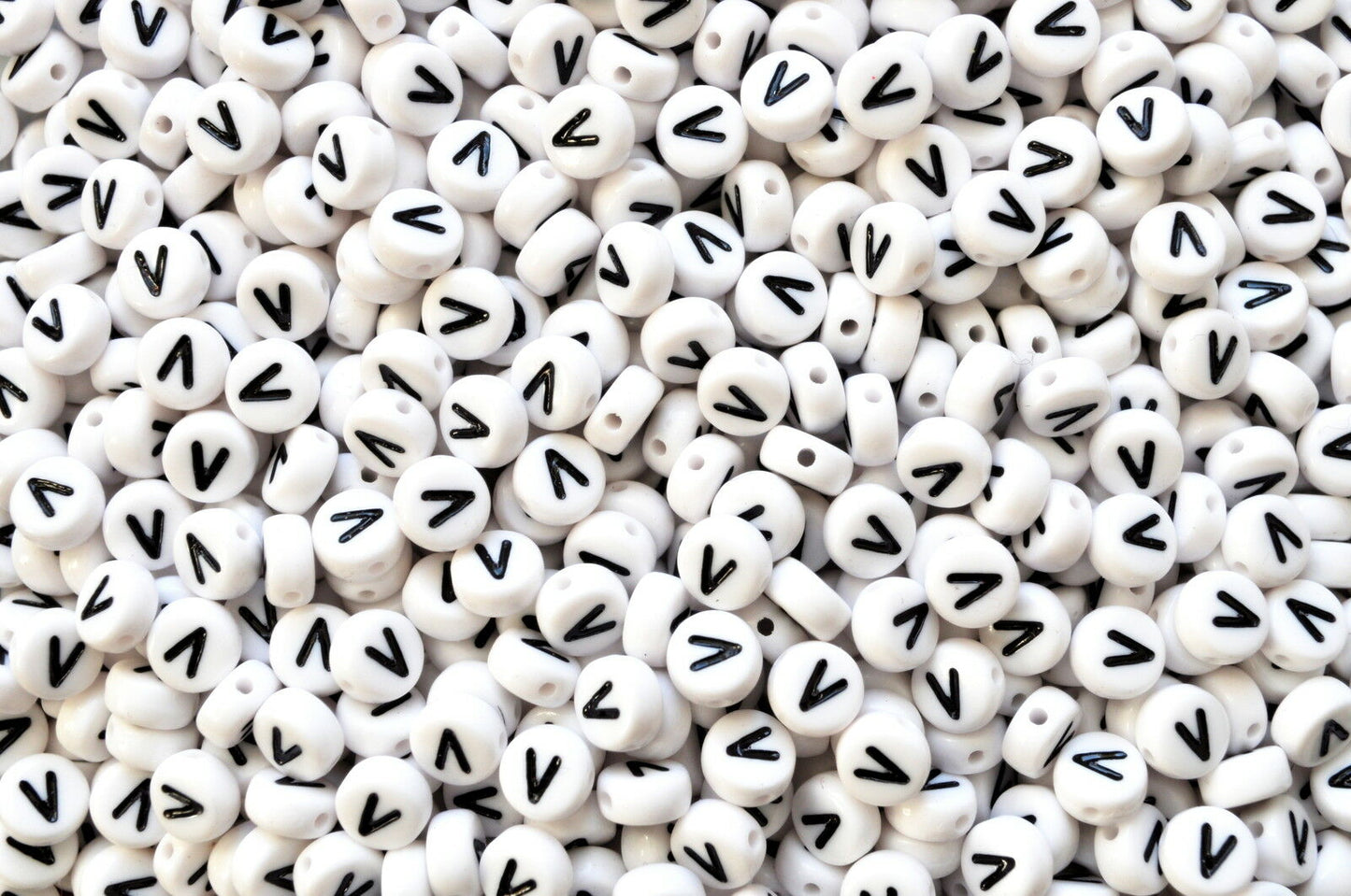 100 x 7mm white FLAT ROUND single & mixed alphabets / letters acrylic beads
