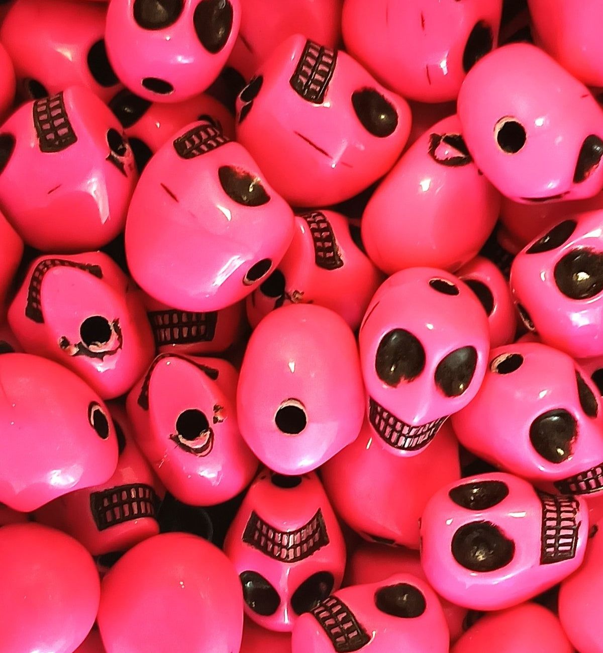 12mm Gothic Acrylic Skull Beads for Halloween DIY Craft